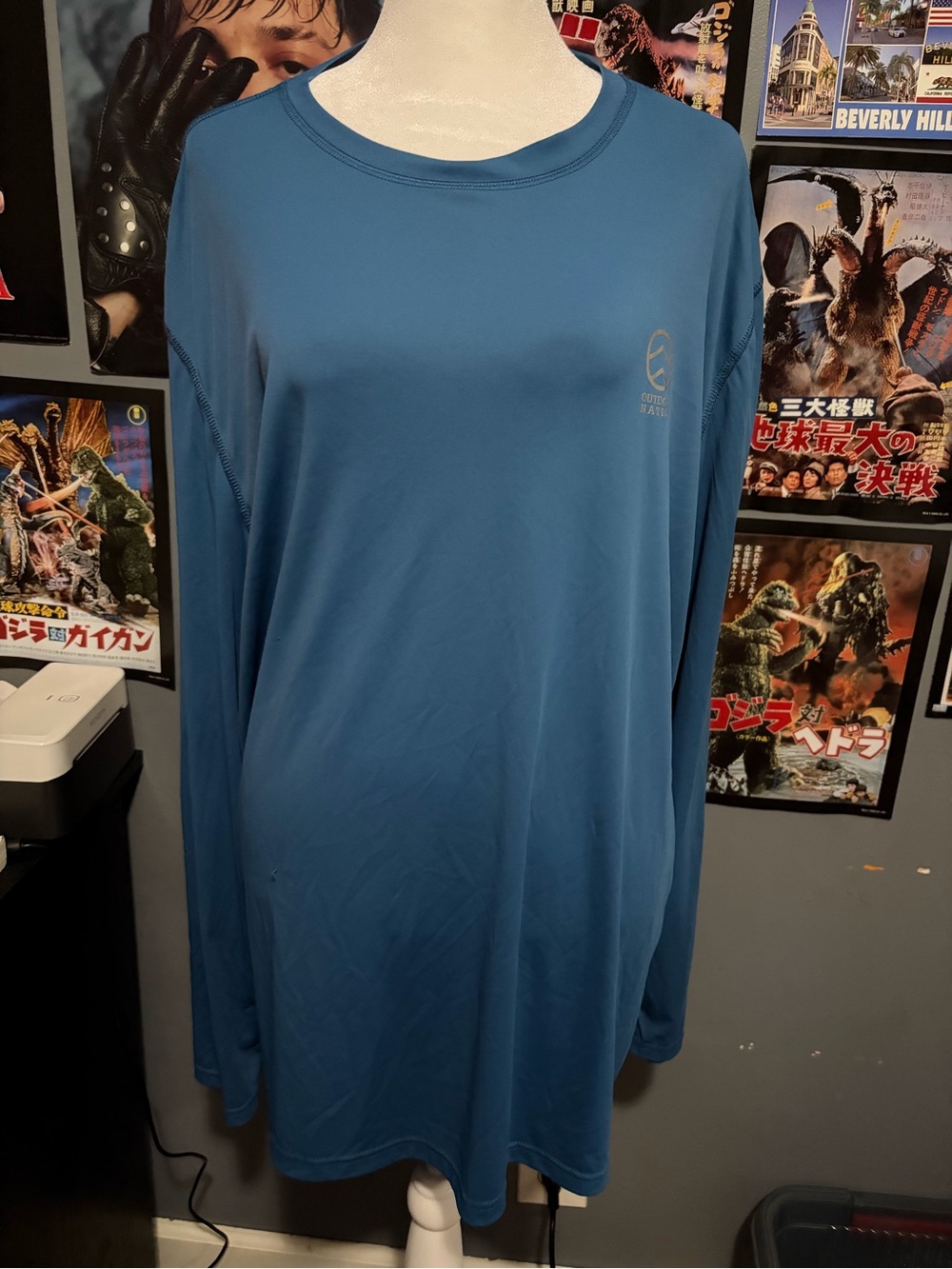 Men's Long-Sleeve Performance Tee in Slate Blue